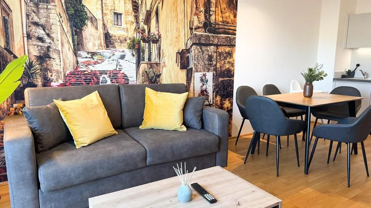 Cozy & Modern 2 Bedroom Apartment In Peaceful Area Viena